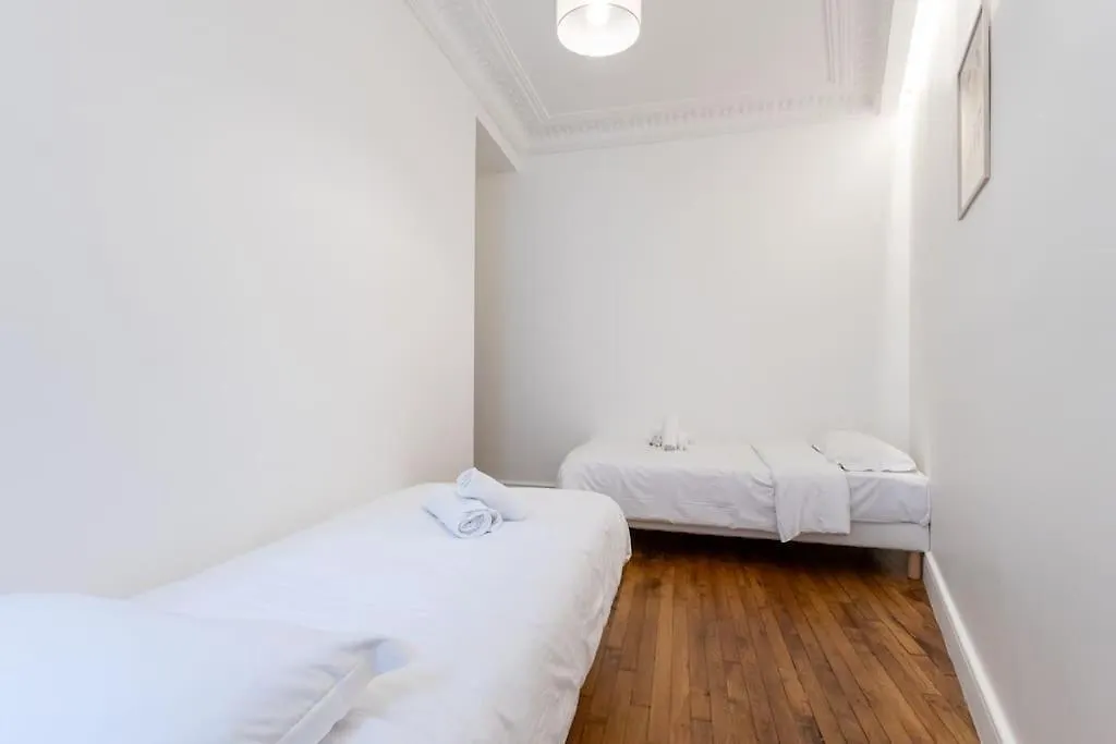 Magnifique Appartement 6P - Auteuil/Michel Ange Paris Daire